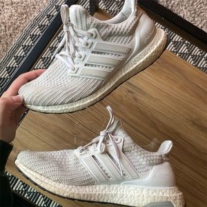 White Adidas ultraboosts